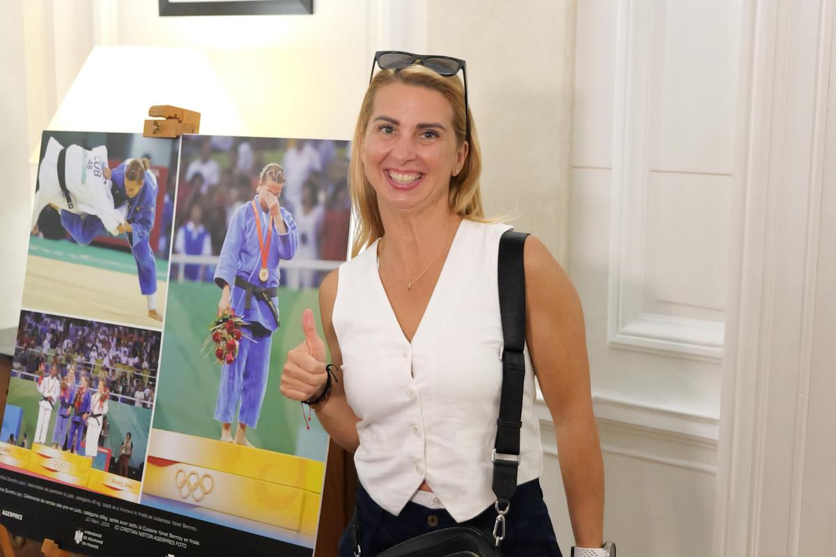 Medaliați olimpici și reprezentați COSR, la Sărbătoarea Sportului la Ambasada Franței » Șeful ANS: „Poate că, România va îndrăzni să viseze la organizarea unor JO”