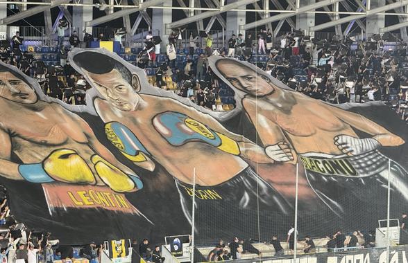Scenografii FABULOASE la Petrolul - Dinamo! Reverență pentru trei boxeri uriași ai Ploieștiului + torțe și fumigene în peluza „câinilor”