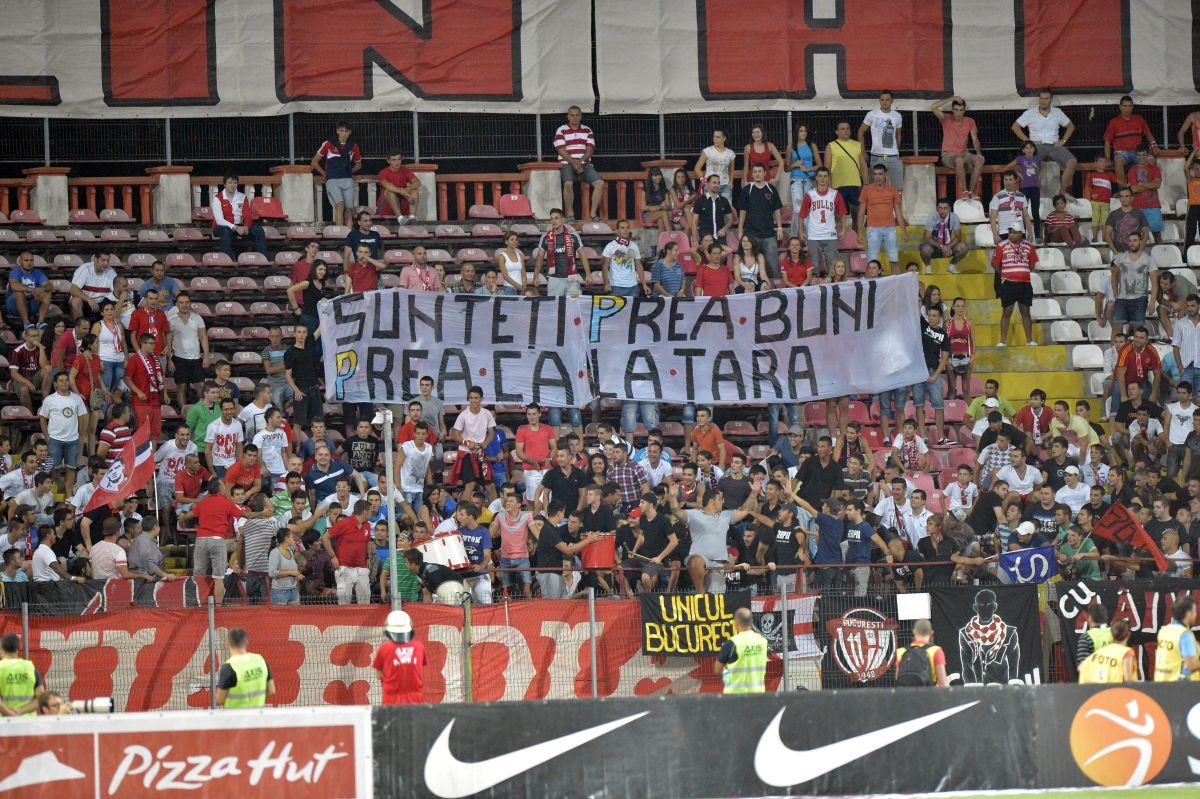 O ură care mocnește » Puțini știu de ce s-a rupt „frăția” dintre Petrolul și Dinamo + 30 de imagini dintr-o rivalitate caustică