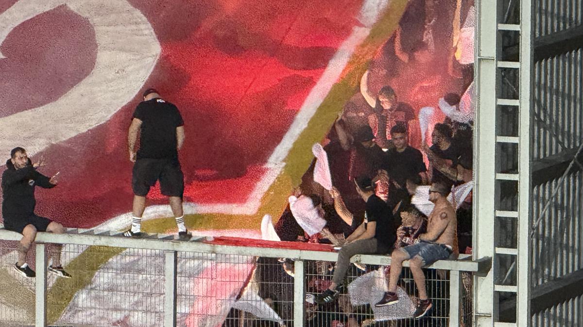 Atmosfera la Petrolul - Dinamo
