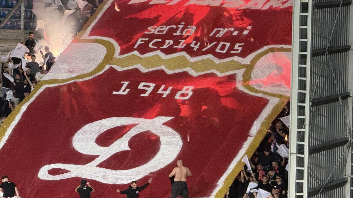 Atmosfera la Petrolul - Dinamo