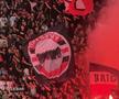 Scenografii spectaculoase la meciul Petrolul - Dinamo, din Superligă. Foto: Andrei Crăițoiu (GSP.RO)