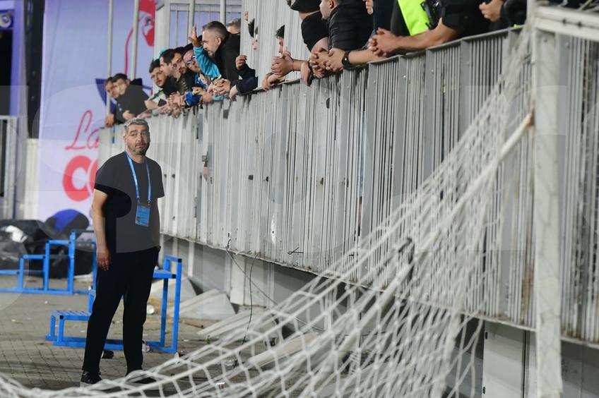 Imagini incredibile la finalul meciului Petrolul - Dinamo / FOTO: Cristi Preda (GSP.ro)