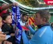 Gică Hagi, asaltat de fani pentru autografe în Portugalia