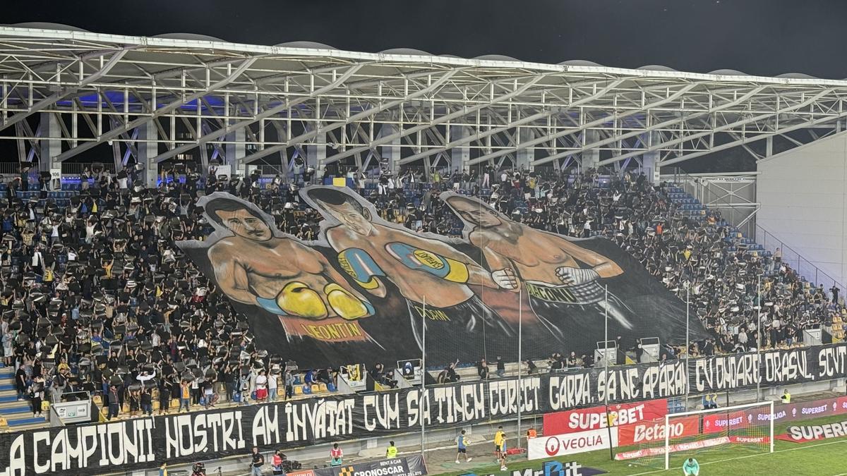 Atmosfera la Petrolul - Dinamo