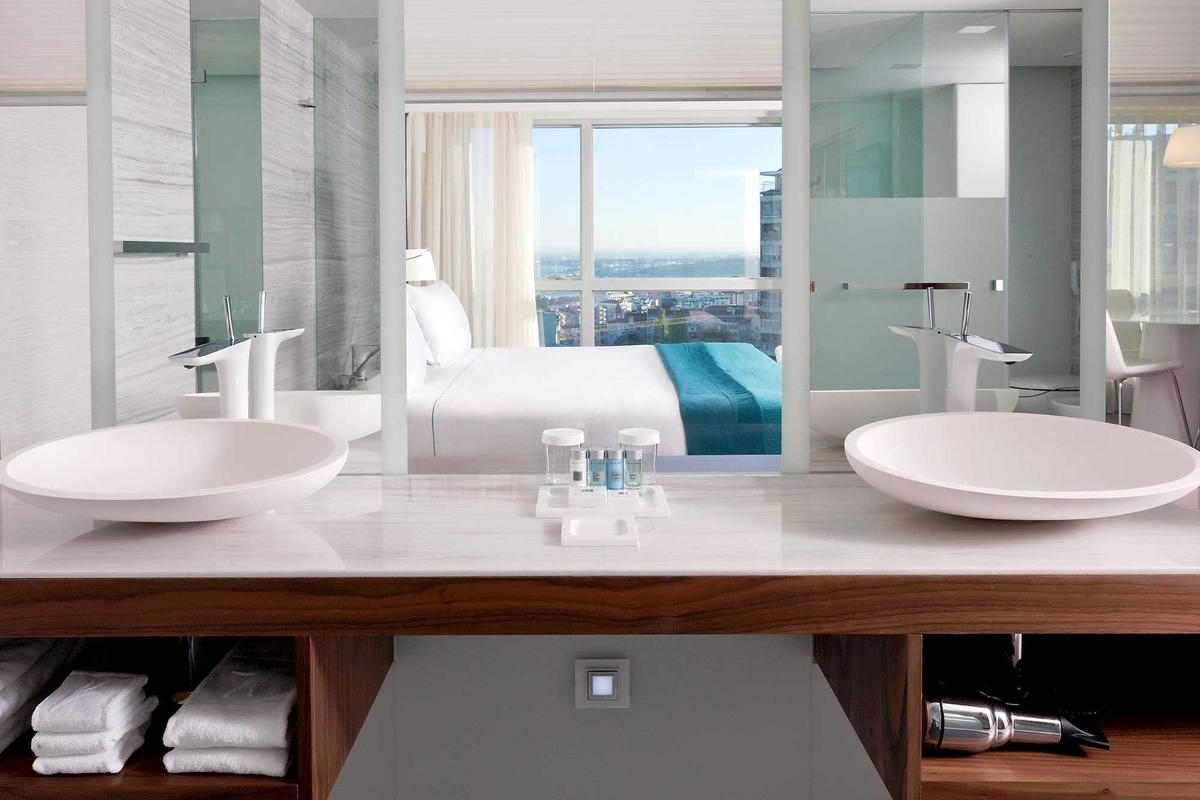 Epic Sana Hotel