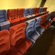 Scaunele de la vechea oficială din Ghencea au ajuns pe stadionul din Clinceni. Foto: GSP.RO