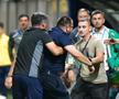 Imagine cu Paul Pintilie ținut cu greu de oamenii din club. Foto: Cristi Preda (GSP.RO)