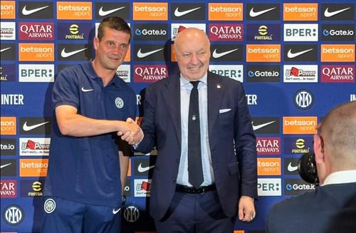 Președintele Beppe Marotta este cel care l-a ales pe Cristi Chivu pentru a-l înlocui pe Simone Inzaghi și l-a semnat până în 2027