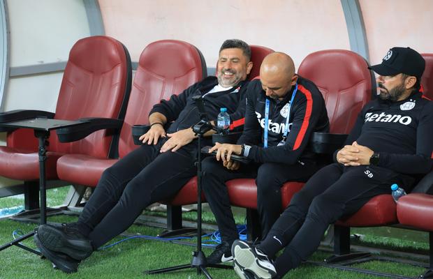 Acum e clar! Cine a făcut cele două schimbări care au sabotat-o pe FCSB cu Petrolul: „Ne-am bătut singuri!”