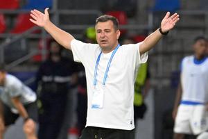 Ciprian Marica l-a sunat pe Ianis Zicu și a aflat de ce n-a venit antrenor la FCSB: „De asta a picat! Aia cu galeria e împachetată frumos”
