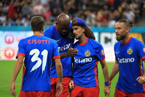 Doi străini au marcat aseară pentru FCSB, Ofri Arad și Meriton Korenica