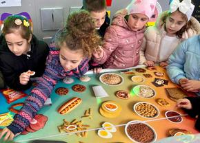 Caravana Akademia Kinderland pornește alături de Carmen Brumă, într-o nouă călătorie pentru sănătatea copiilor