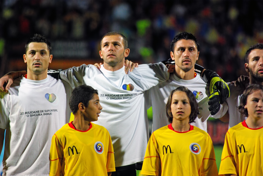 De la stânga la dreapta: Mirel Rădoi, Bogdan Lobonț, Ciprian Marica // Foto: Imago Images Mirel Rădoi, patron-antrenor? „Auzisem că vrea să cumpere echipa. Ar fi ideal pentru el”