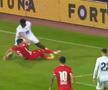 FOTO Gaz Metan - Dinamo, duel Răuță - Alceus în careu
