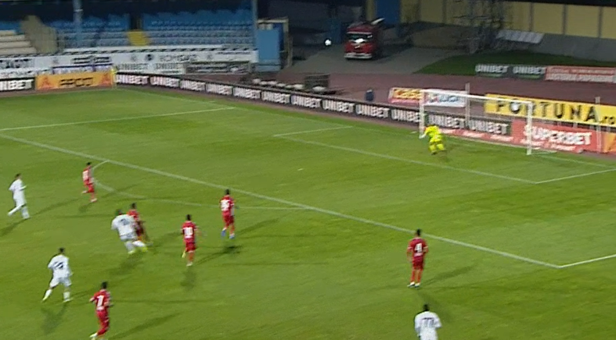 Gaz Metan - Dinamo: supergoluri reușite de Ronaldo Deaconu