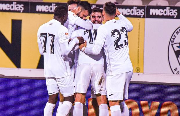 Gaz Metan - Dinamo 2-1. Nea Mircea, pentru asta ai venit?! » Ronaldo Deaconu, MVP la majoratul „câinilor”: 1-18 în deplasare