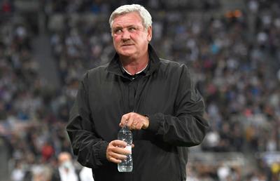 Revoluția se amână la Newcastle » Un superantrenor a refuzat oferta! Steve Bruce va bifa meciul 1.000