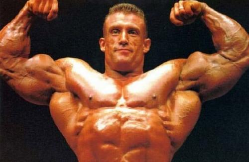 Britanicul Dorian Yates a câștigat consecutiv titlul suprem în culturism, Mr. Olympia, între 1992 și 1997.