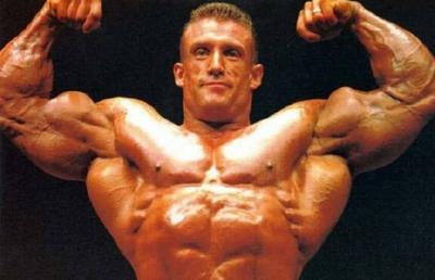 Sfaturi prețioase pentru amatorii de fitness din partea legendarului Dorian Yates, de 6 ori Mr. Olympia: „Lipsa timpului nu e o scuză! Eu așa mă pregătesc”