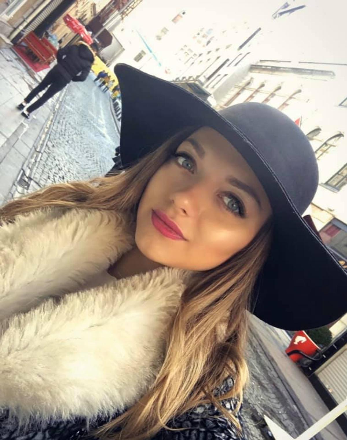 FOTO Alex Cîmpanu și logodnica, Denisa Gabriela