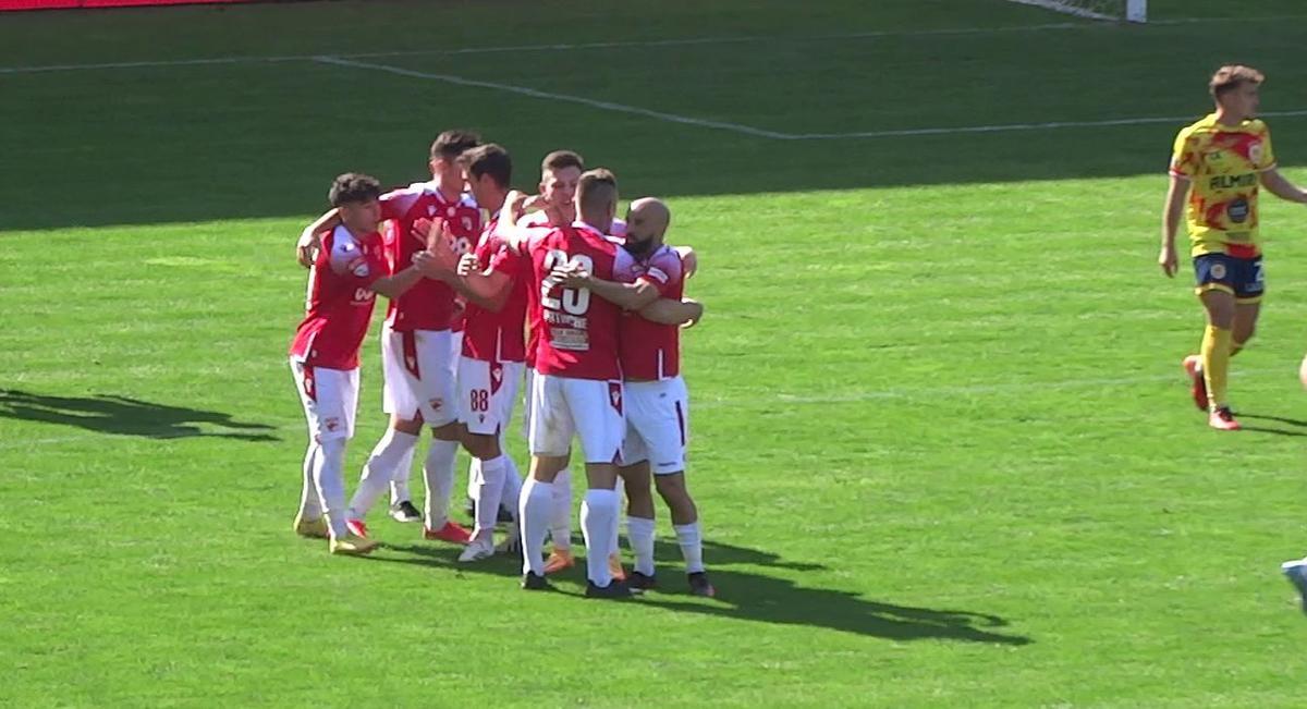 Dinamo câștigă cu Ripensia la Giurgiu, dar Burcă e nemulțumit: „E greu cu astea”