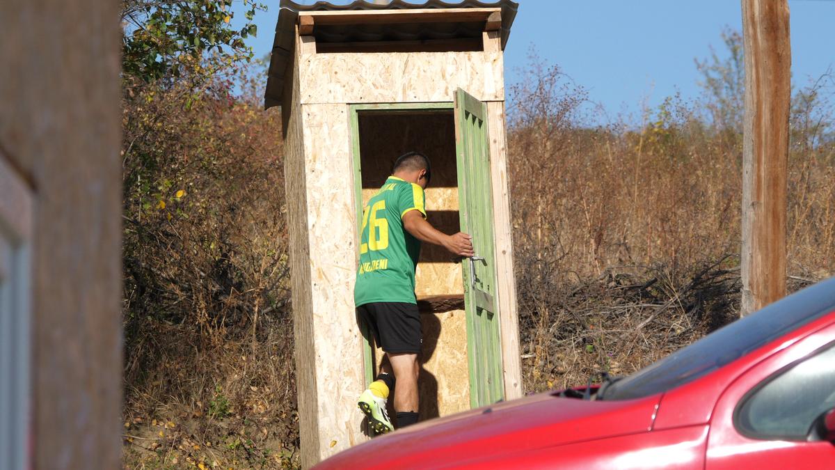 „Închideți repede, că a venit ANAF-u'!” » Derby-uri viticole în Bordeaux-uri prahovene + Petrecere de victorie cu tochitură la ceaun