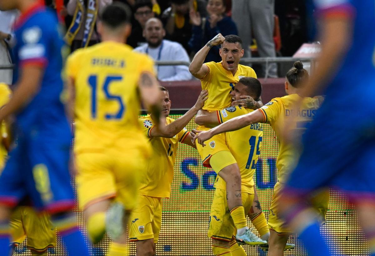 Pe cine a remarcat Ilie Dumitrescu după România - Andorra: „A fost pus în poziția în care dă cel mai bun randament”