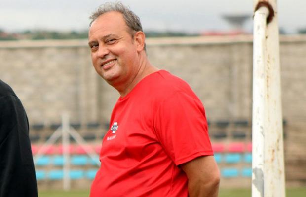 Singurul selecționer român din străinătate și-a dat demisia, după a treia înfrângere la rând