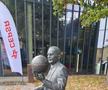 Statuia lui James Naismith, din Kaunas
