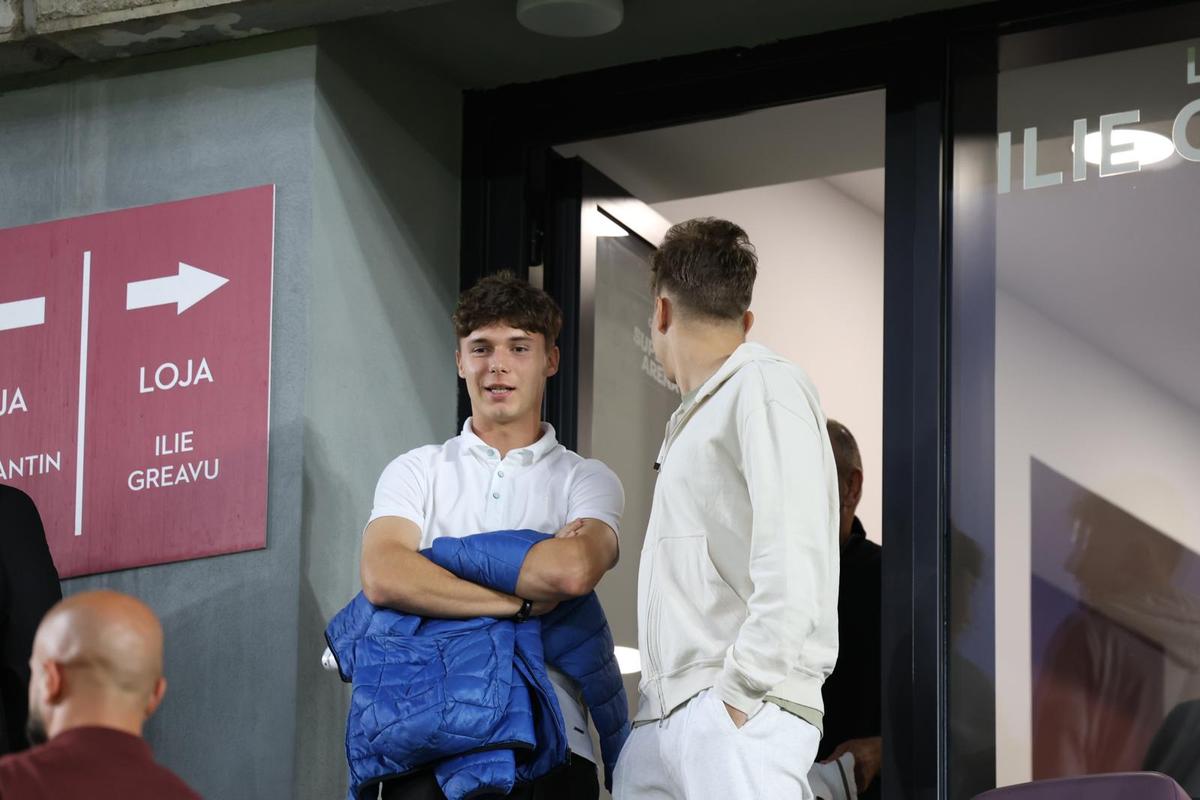 Personalități importante din fotbalul românesc, prezente la meciul decisiv al României U21 pentru calificarea la EURO 2025