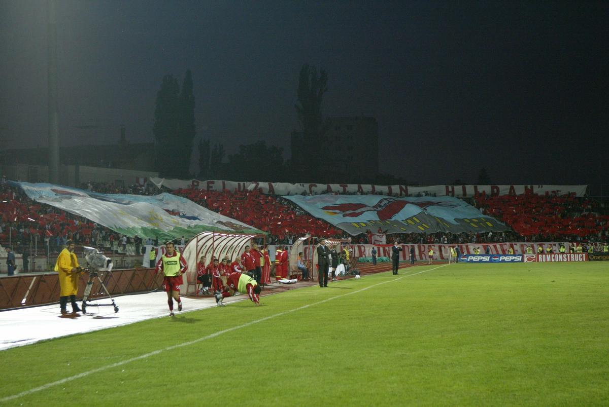 Se anunță spectacol de zile mari la Dinamo - FCSB » GSP prezintă o colecție impresionantă a scenografiilor din ultimii 20 ani