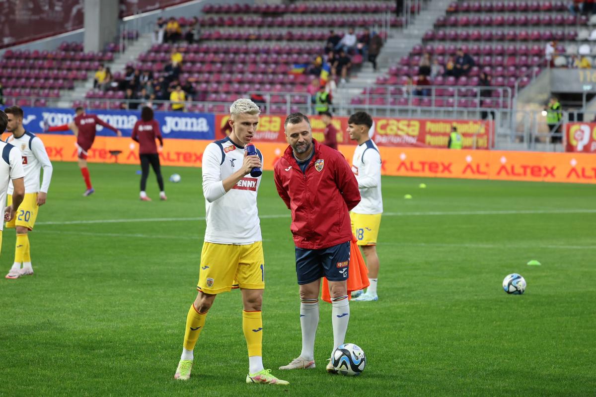 Personalități remarcante din fotbalul românesc și-au făcut apariția la stadion pentru meciul României U21 / Foto: Ionuț Iordache GSP