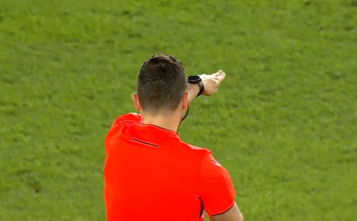 Penalty scandalos primit de Lituania! Imediat, Adrian Porumboiu a dat verdictul pentru GSP