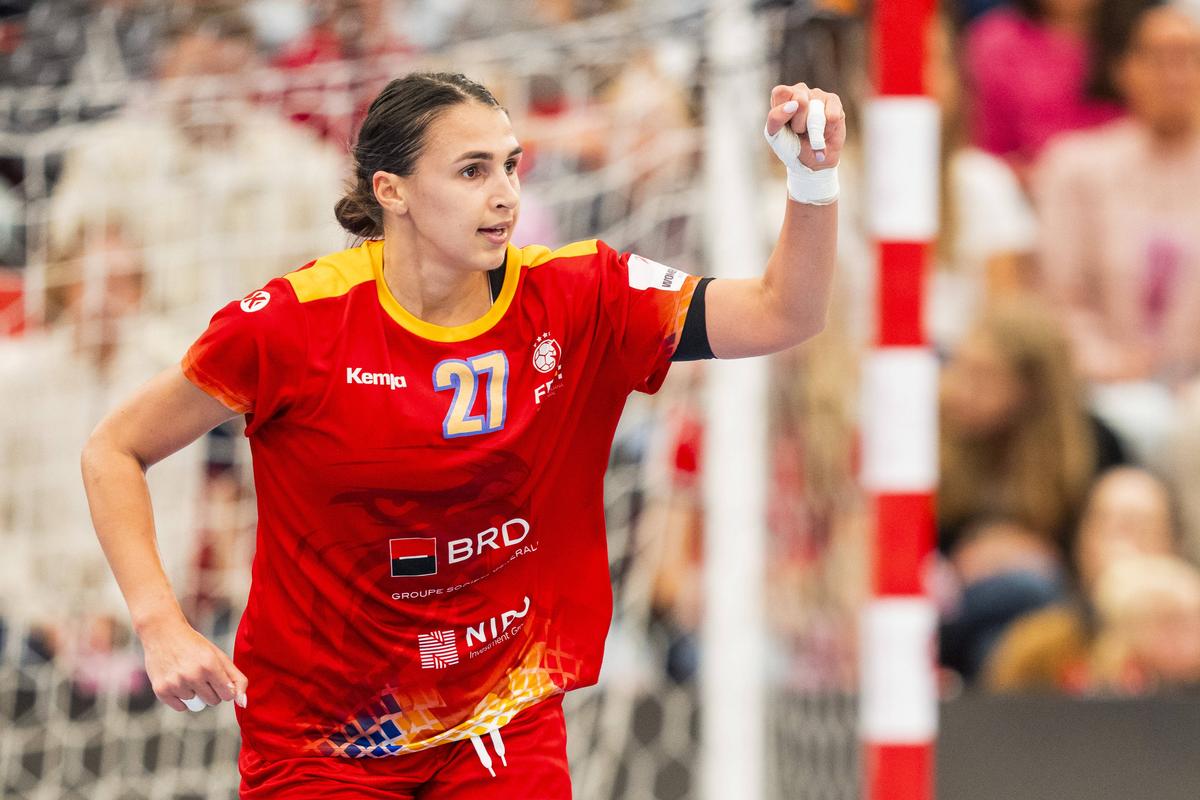 Antrenorul naționalei feminine a României, după meciul strâns cu Norvegia de la EHF Euro Cup: „Mi-a dat o încredere personală pentru viitor”
