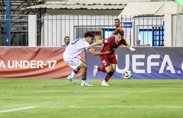 E coleg cu Dragomir la Pafos și așteaptă transferul la FCSB: „Visez să joc acolo”