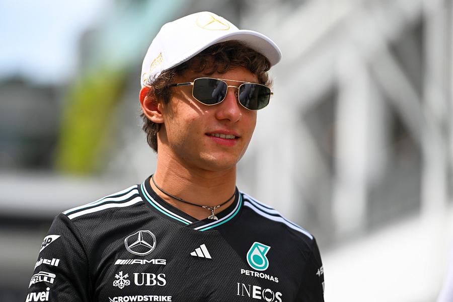 Kimi Antonelli // foto: Guliver/gettyimages George Russell a semnat! Ce se întâmplă cu pilotul „amenințat” de Verstappen