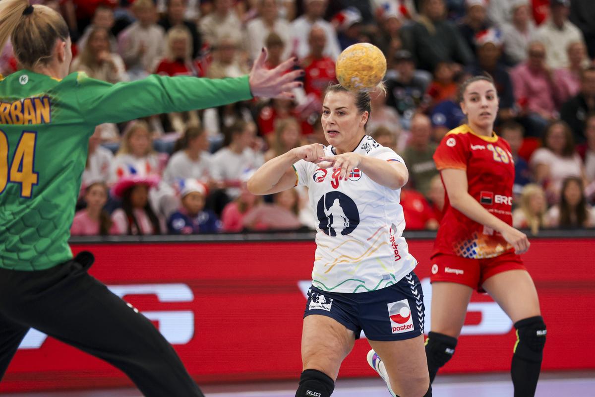 România a depășit toate așteptările în Norvegia, la debutul în EHF Euro Cup! Ce final tensionat împotriva campioanei olimpice și europene!
