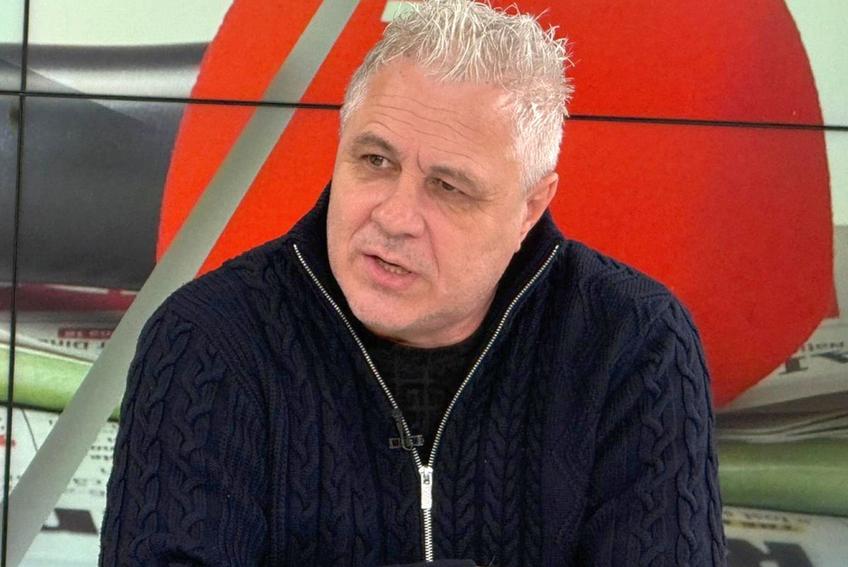 Marius Șumudică (54 de ani), fostul antrenor de la Rapid, consideră că Mirel Rădoi (44), tehnicianul Craiovei, a greșit în momentul în care i-a făcut cadou lui Ștefan Baiaram (22, aripă dreapta) un ceas în valoare de 18.000 de euro.