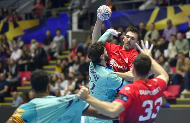 Prea mici pentru Barcelona! Dinamo a cedat categoric a doua oară în fața campioanei Europei