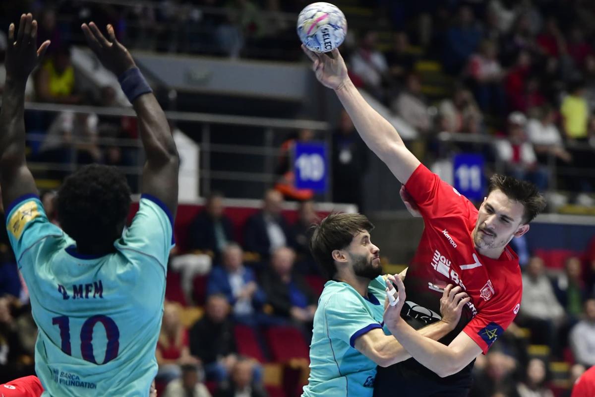 Prea mici pentru Barcelona! Dinamo a cedat categoric a doua oară în fața campioanei Europei