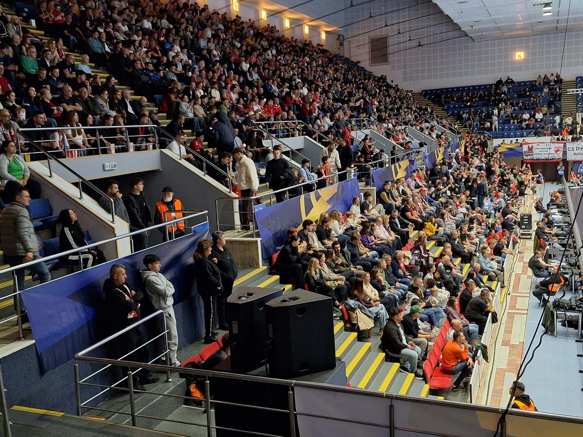 Dinamo - Barcelona, în Liga Campionilor la handbal masculin