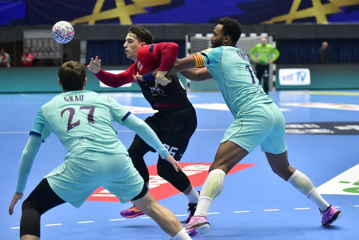 Dinamo - Barcelona, în Liga Campionilor la handbal masculin