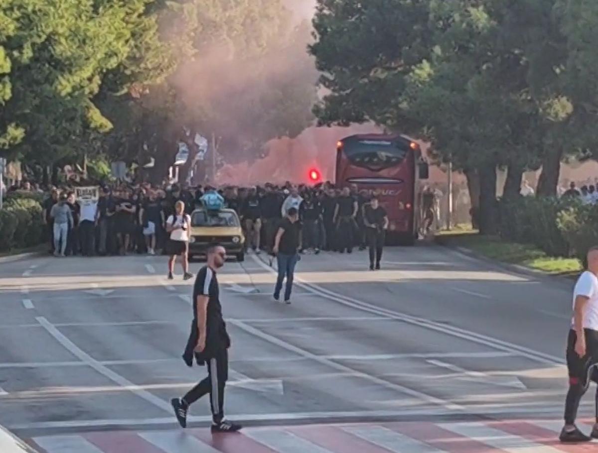 Președintele Comunității Evreiești, despre scenele înfiorătoare de la Hajduk Split - Ajax: „Cea mai mare rușine posibilă”