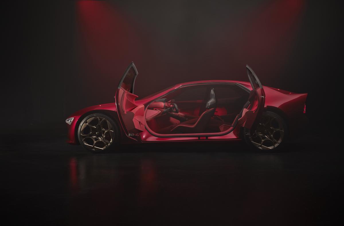 Alfa Romeo Cuorerosso