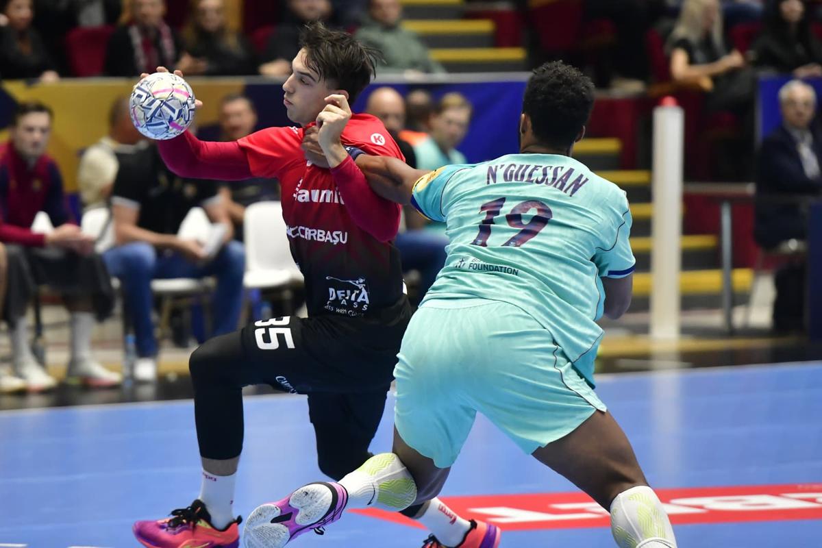 Dinamo - Barcelona, în Liga Campionilor la handbal masculin