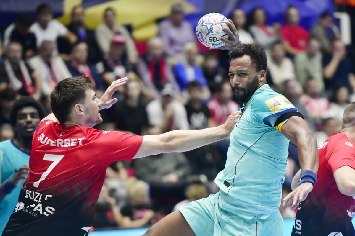 Prea mici pentru Barcelona! Dinamo a cedat categoric a doua oară în fața campioanei Europei