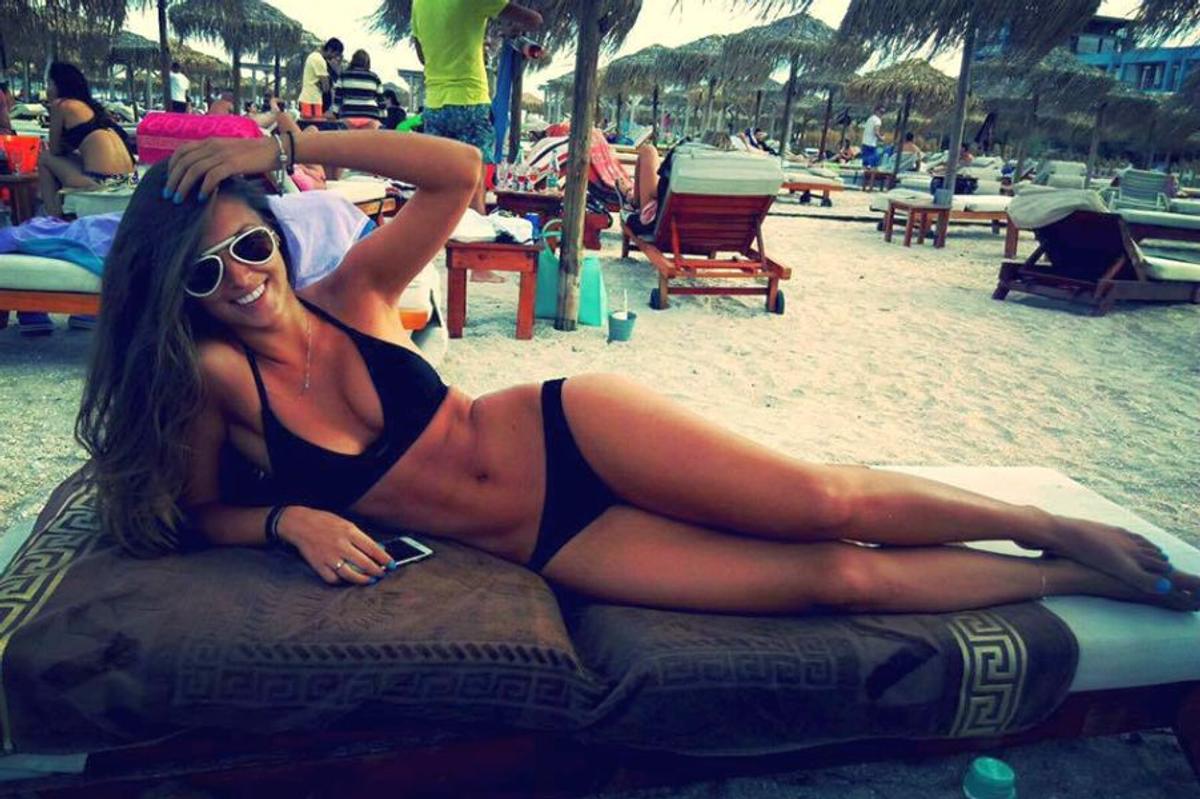 FOTO Cel mai sexy reporter LOOK se destăinuie: „Suporterii români sunt comozi, le lipsește pasiunea cu adevărat”