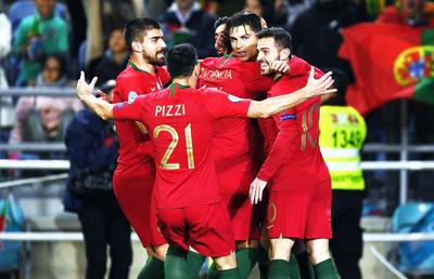 Portugalia - Lituania 6-0 // Hat-trick pentru Maurizio Sarri » Cristiano Ronaldo i-a demolat şi-n retur pe baltici!