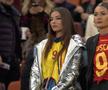 ROMÂNIA - SUEDIA // FOTO Iubita lui Pușcaș a animat atmosfera pe Arena Națională » Mesajul special de pe tricou